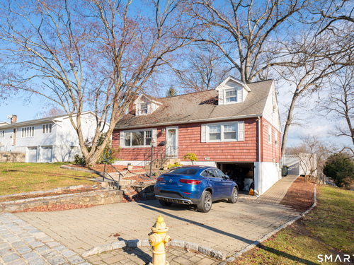  single family home for sale located at 20 Oak Ridge Gate, Danbury, CT 06810