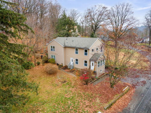  multi family home for sale located at 7 Hayestown Heights, Danbury, CT 06811
