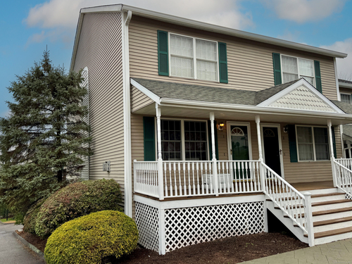  townhouse condo for sale located at 39 Coram Road, apt 1, Shelton, CT 06484
