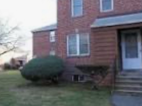  townhouse condo for sale located at 94 Virginia Avenue, 94, Bridgeport, CT 06610