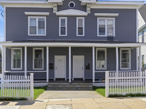  multi family home for sale located at 100 Putnam Street, Bridgeport, CT 06608
