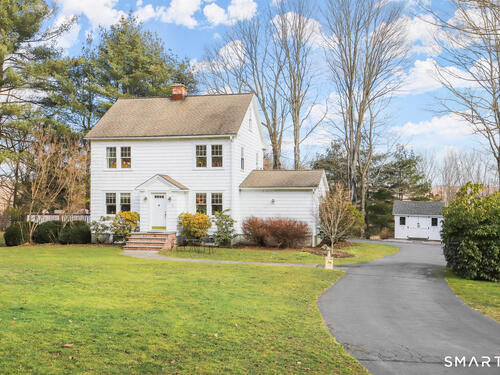  single family home for sale located at 4 Kay Lane, Newtown, CT 06470