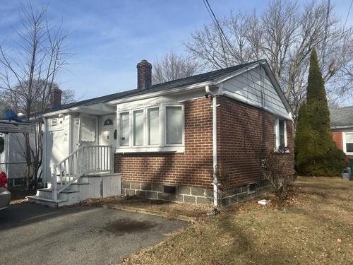  co-op home for sale located at 22 Sikorsky Place, Stratford, CT 06614