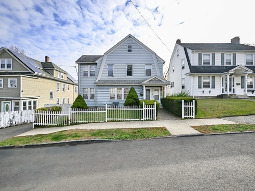  multi family home for sale located at 25 Manhattan Avenue, Bridgeport, CT 06606