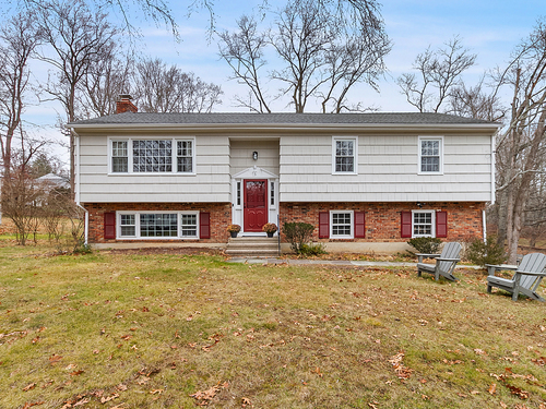  single family home for sale located at 5 Nyselius Place, Stamford, CT 06905