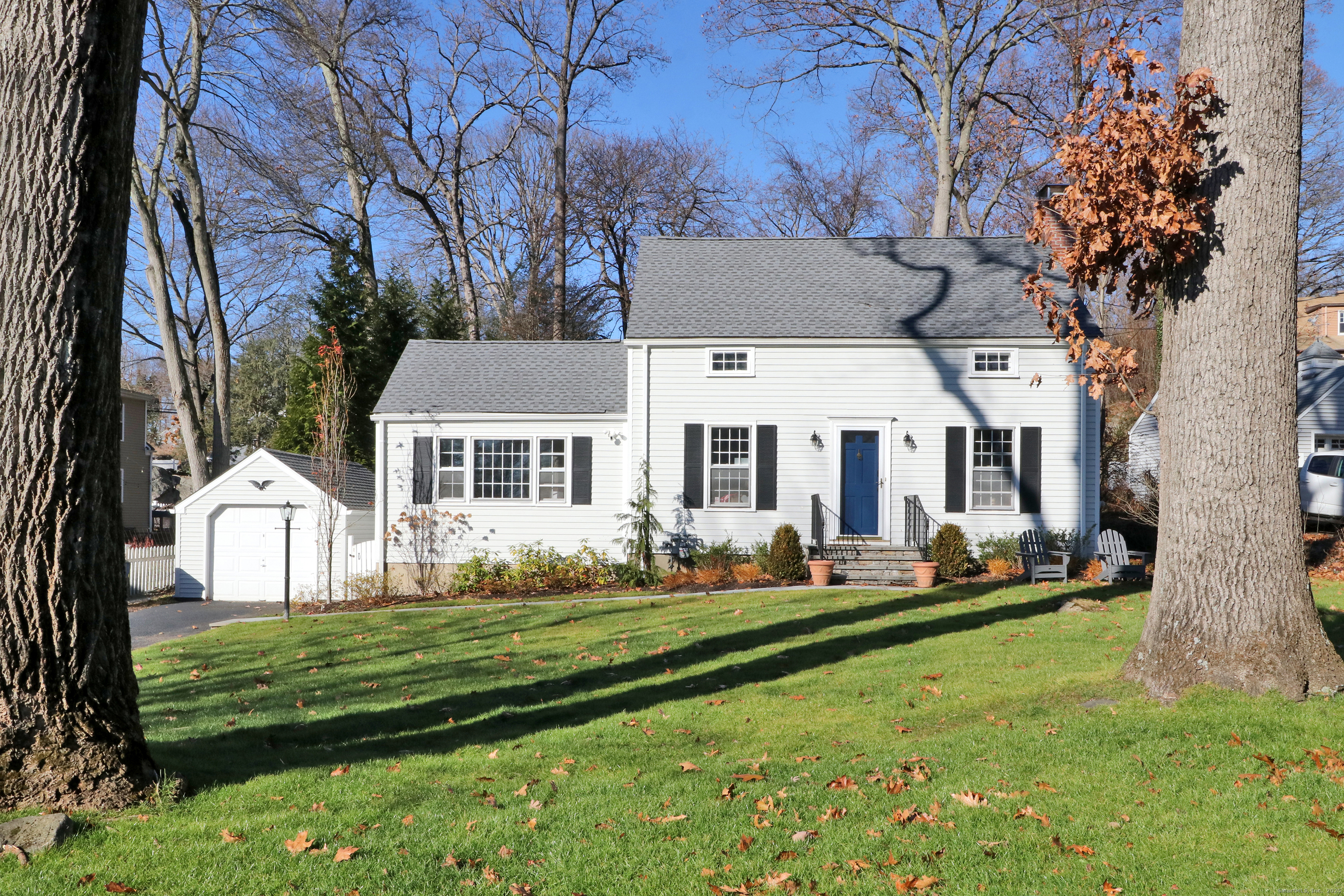 30 Falmouth Road, Fairfield, CT 06825 | For Sale at $819,000