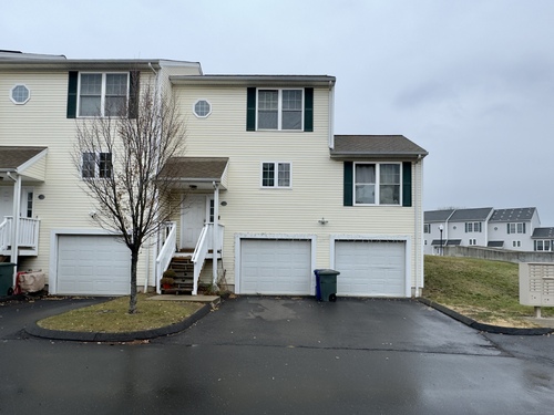  townhouse condo for sale located at 800 Seaview Avenue, 770-5, Bridgeport, CT 06607