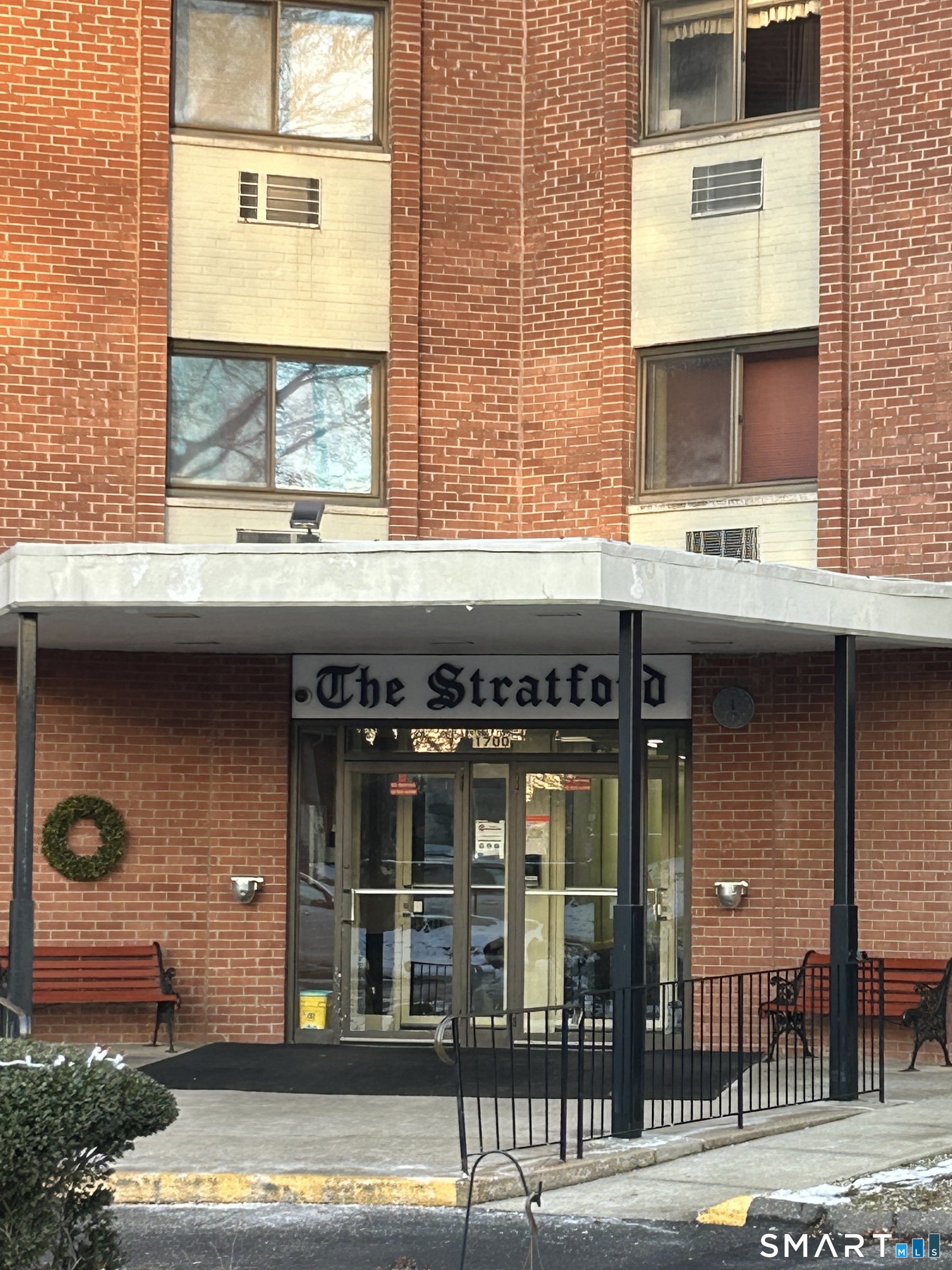 1700 Broadbridge Avenue, a14, Stratford, CT 06614 | For Sale at $238,000