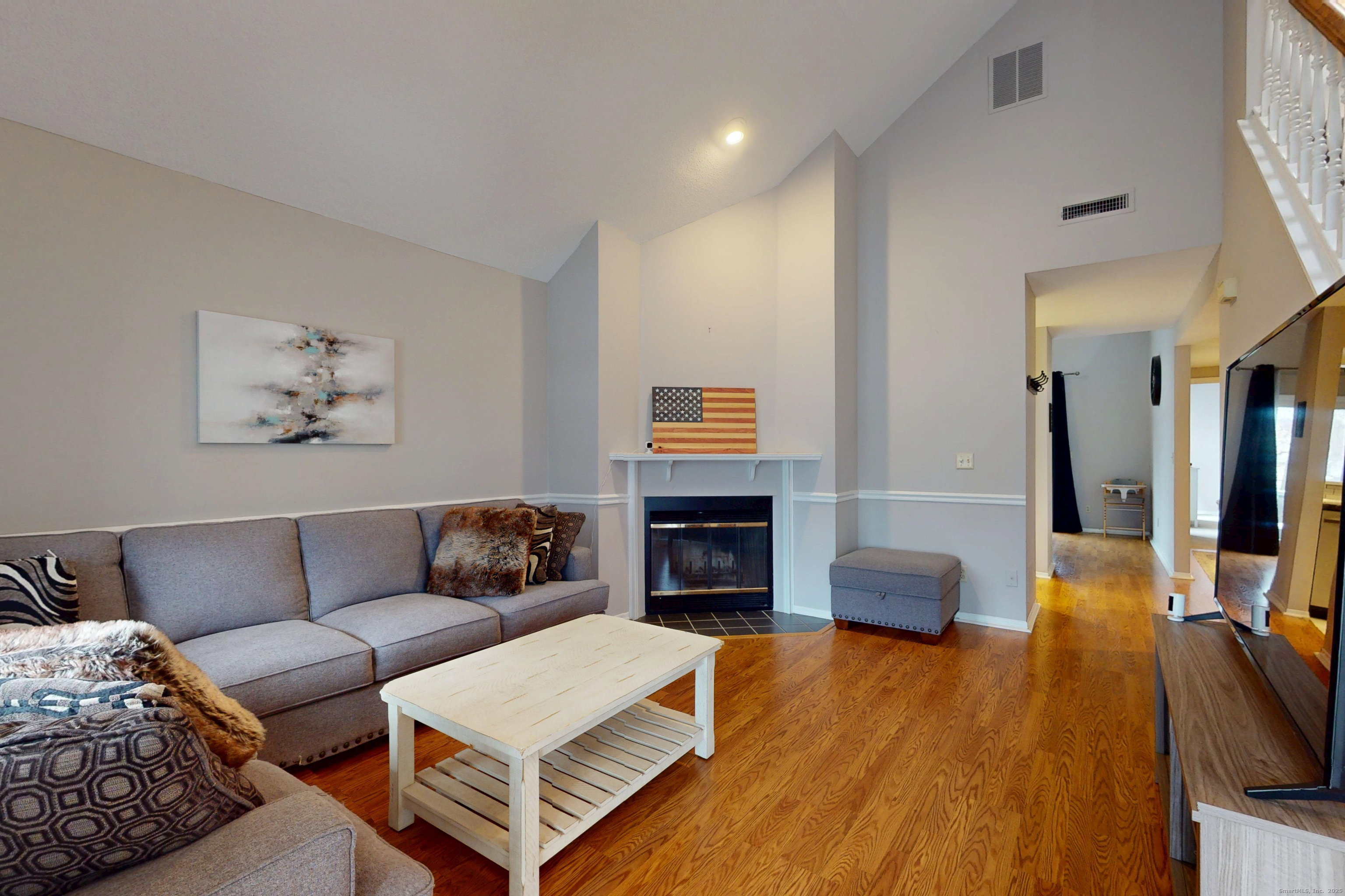 20 Raymond Place, 3-14b, Danbury, CT 06810 | For Sale at $355,000