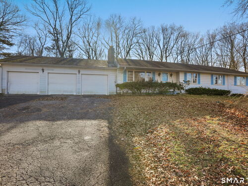  single family home for sale located at 18 Osborne Hill Road, Newtown, CT 06482