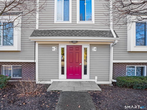  townhouse condo for sale located at 71 Aiken Street, apt c8, Norwalk, CT 06851