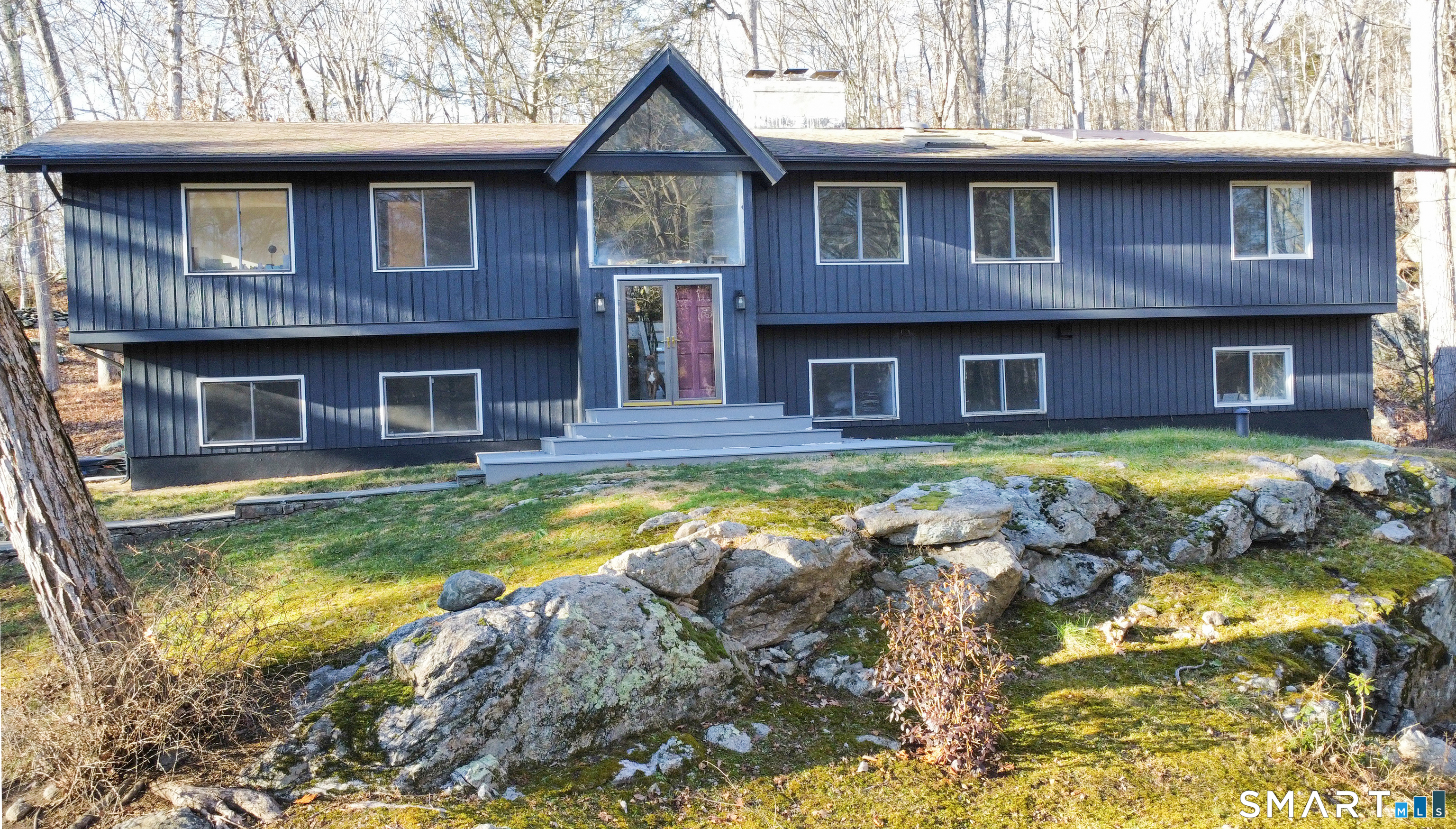 26 Hill Farm Road, Weston, CT 06883 | For Sale at $1,495,000