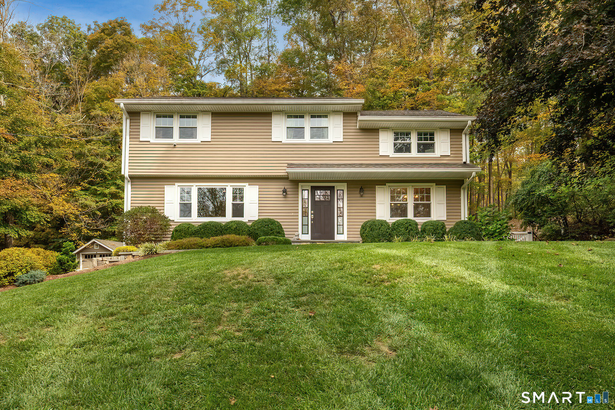53 Riverside Drive, Ridgefield, CT 06877 | Sold at $950,000