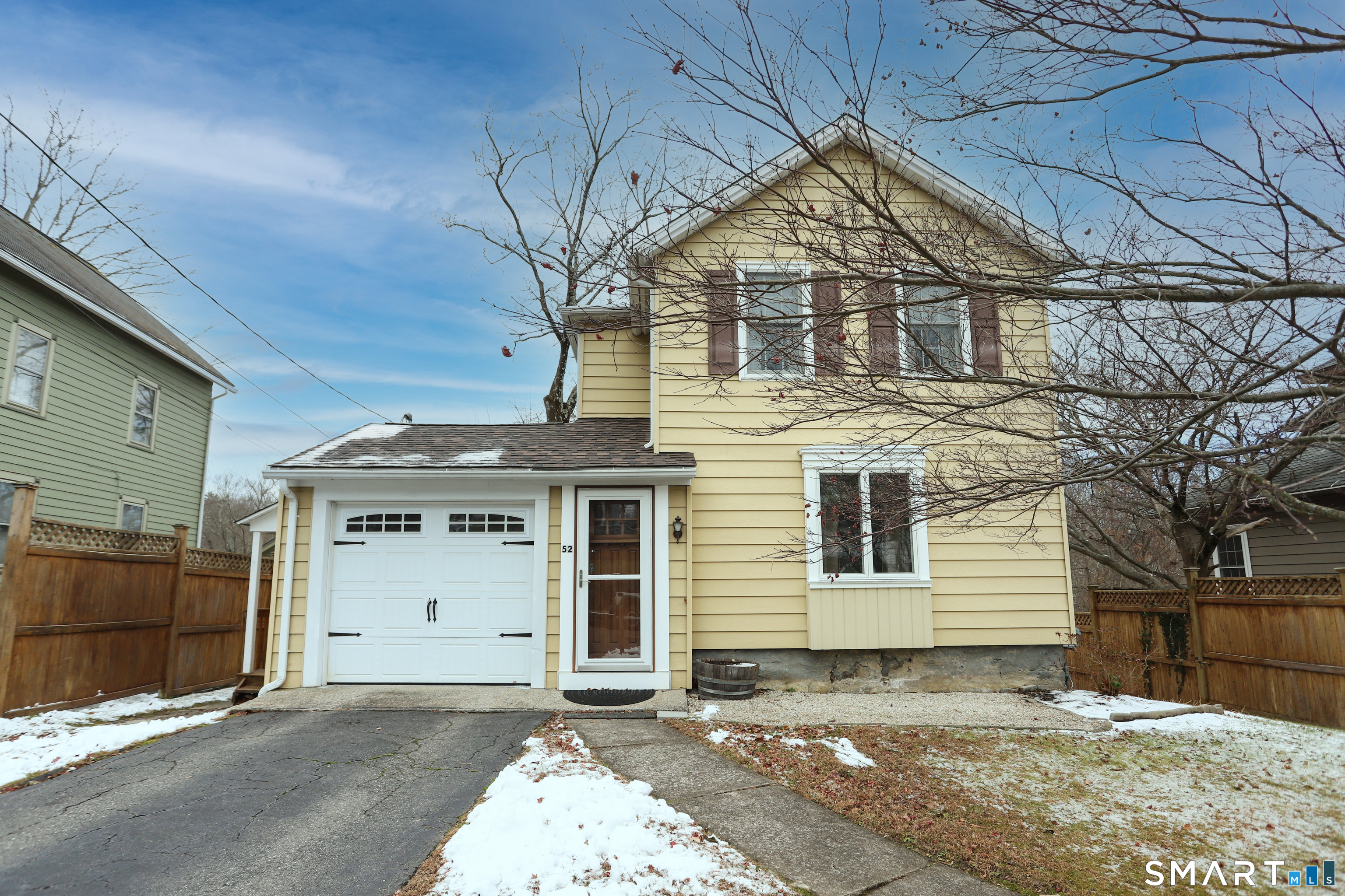 52 Jefferson Avenue, Danbury, CT 06810 | For Sale at $445,000