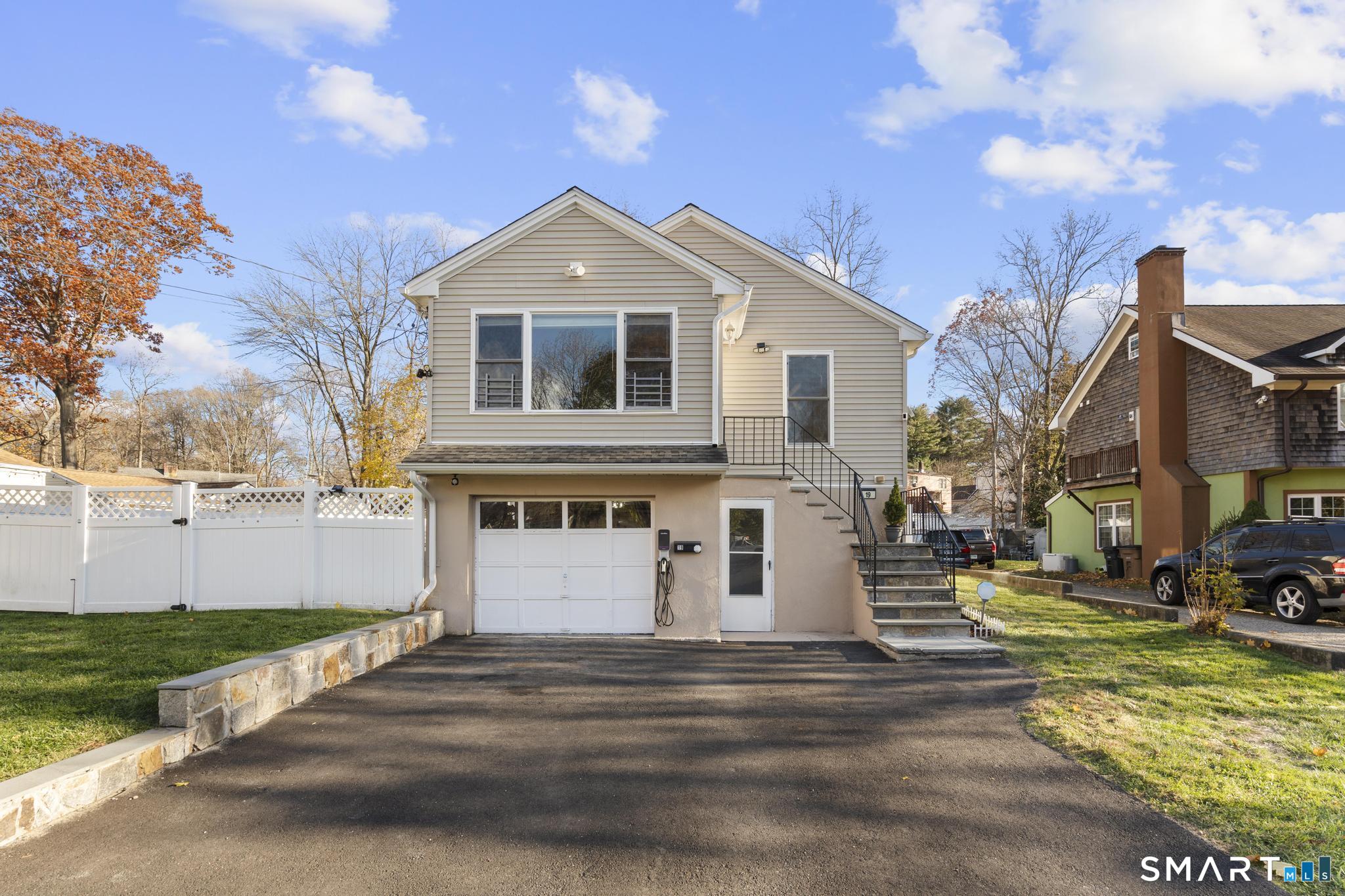 19 Barmore Drive East, Stamford, CT 06905 | For Sale at $599,000