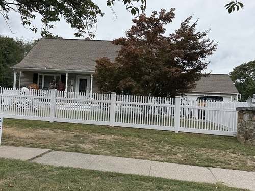  single family home for sale located at 1414 Huntington Road, Stratford, CT 06614