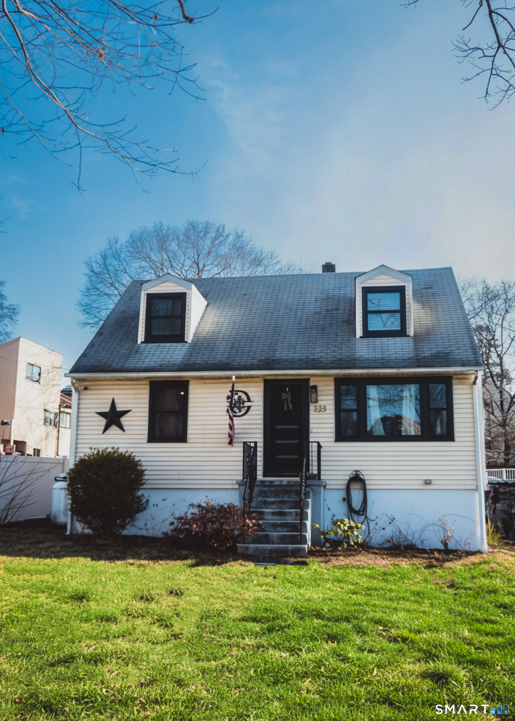 223 Hillandale Avenue, Stamford, CT 06906 | For Sale at $650,000