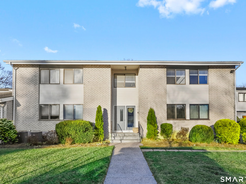 Waterfront condo home for sale located at 61 Riverside Avenue, 14, Stamford, CT 06905