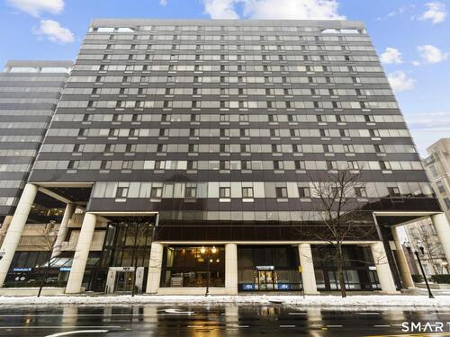  condo home for sale located at 127 Greyrock Place, apt 1103, Stamford, CT 06901