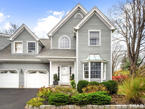  townhouse condo for sale located at 15 Old Stamford Road, d, New Canaan, CT 06840