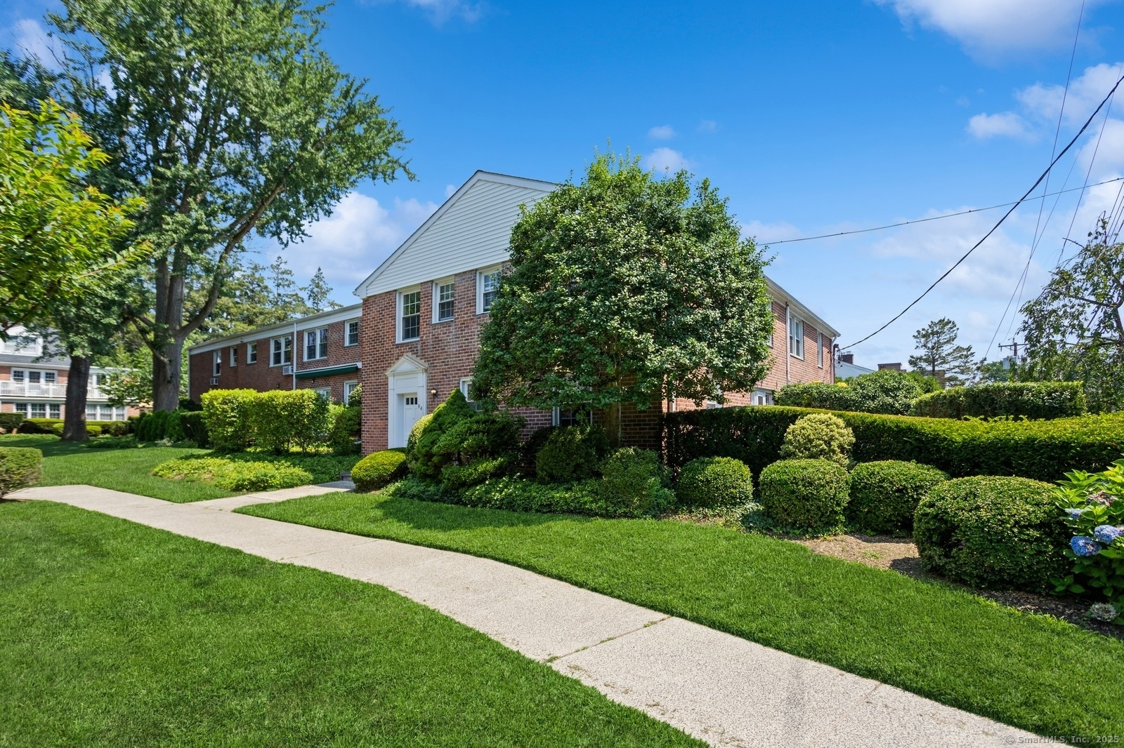 84 Putnam Park, Greenwich, CT 06830 | For Sale at $1,100,000