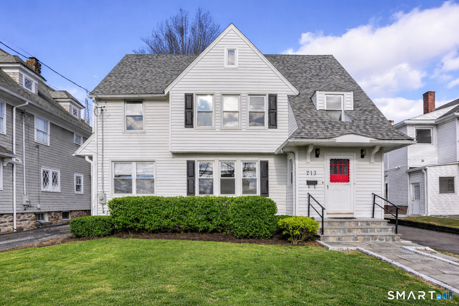 213 West Broad Street, Stamford, CT 06902 | For Sale at $899,000