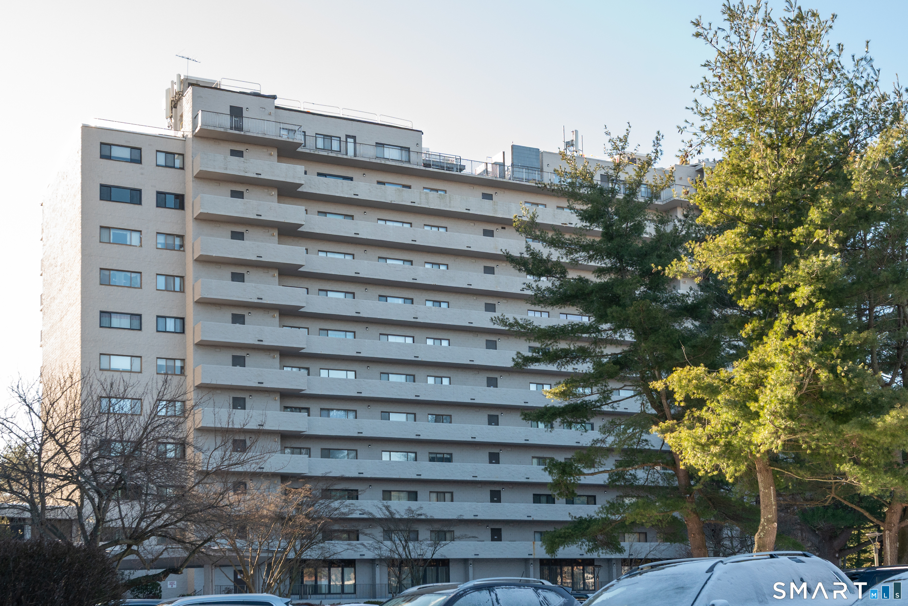 3200 Park Avenue, 5f1, Bridgeport, CT 06604 | For Sale at $439,000