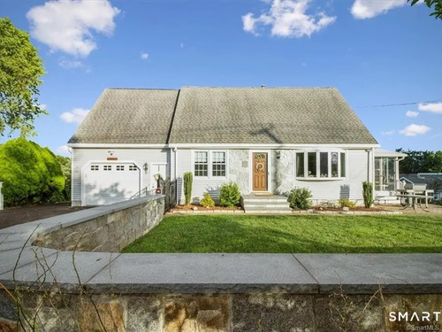  single family home for sale located at 35 Knapps Highway, Fairfield, CT 06825