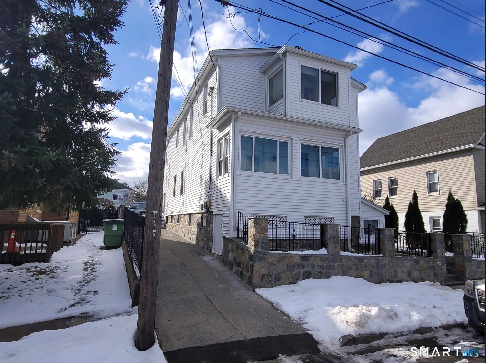 37 Biro Street, Fairfield, CT 06825 | For Sale at $789,000