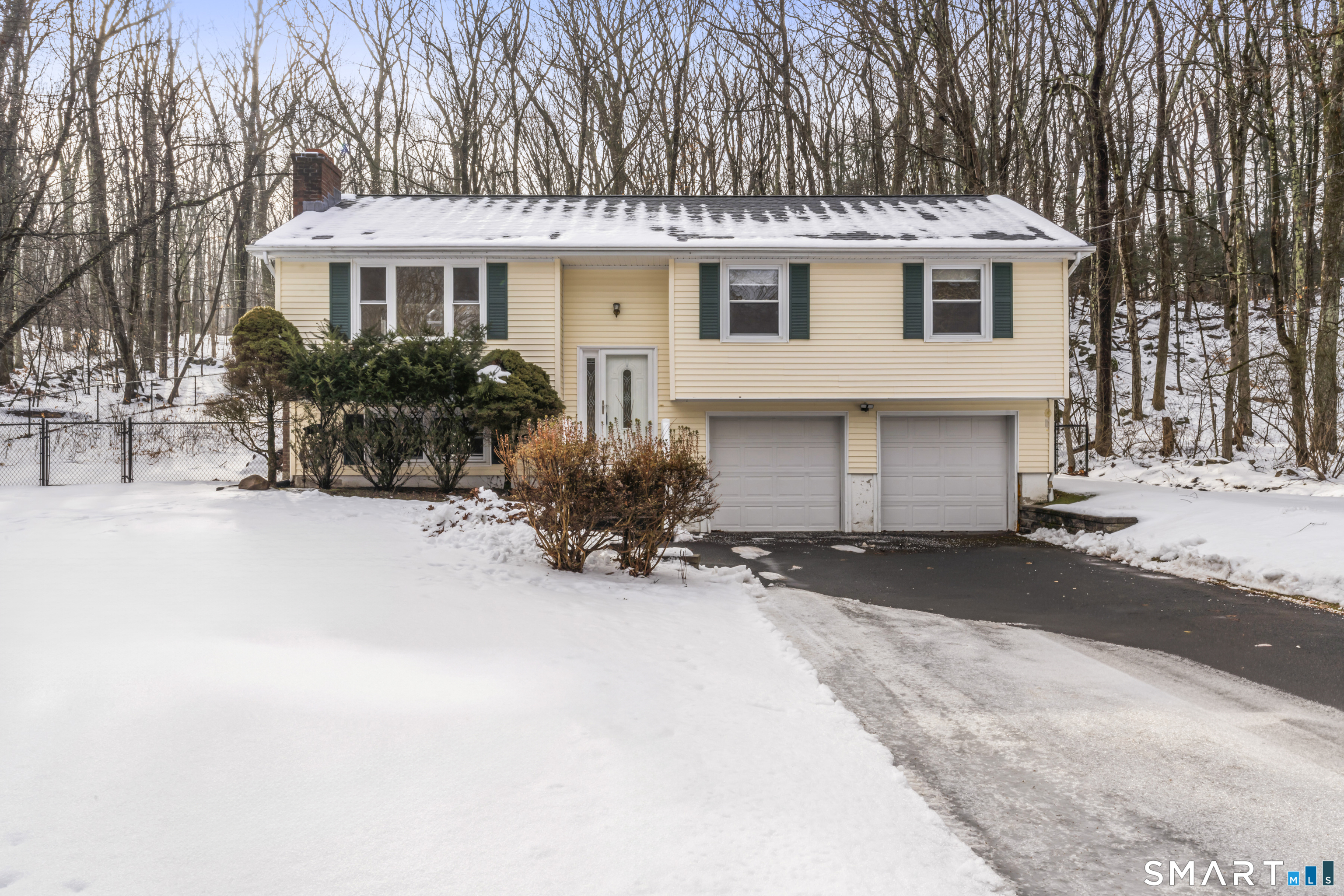 26 Appleblossom Lane, Newtown, CT 06470 | For Sale at $450,000