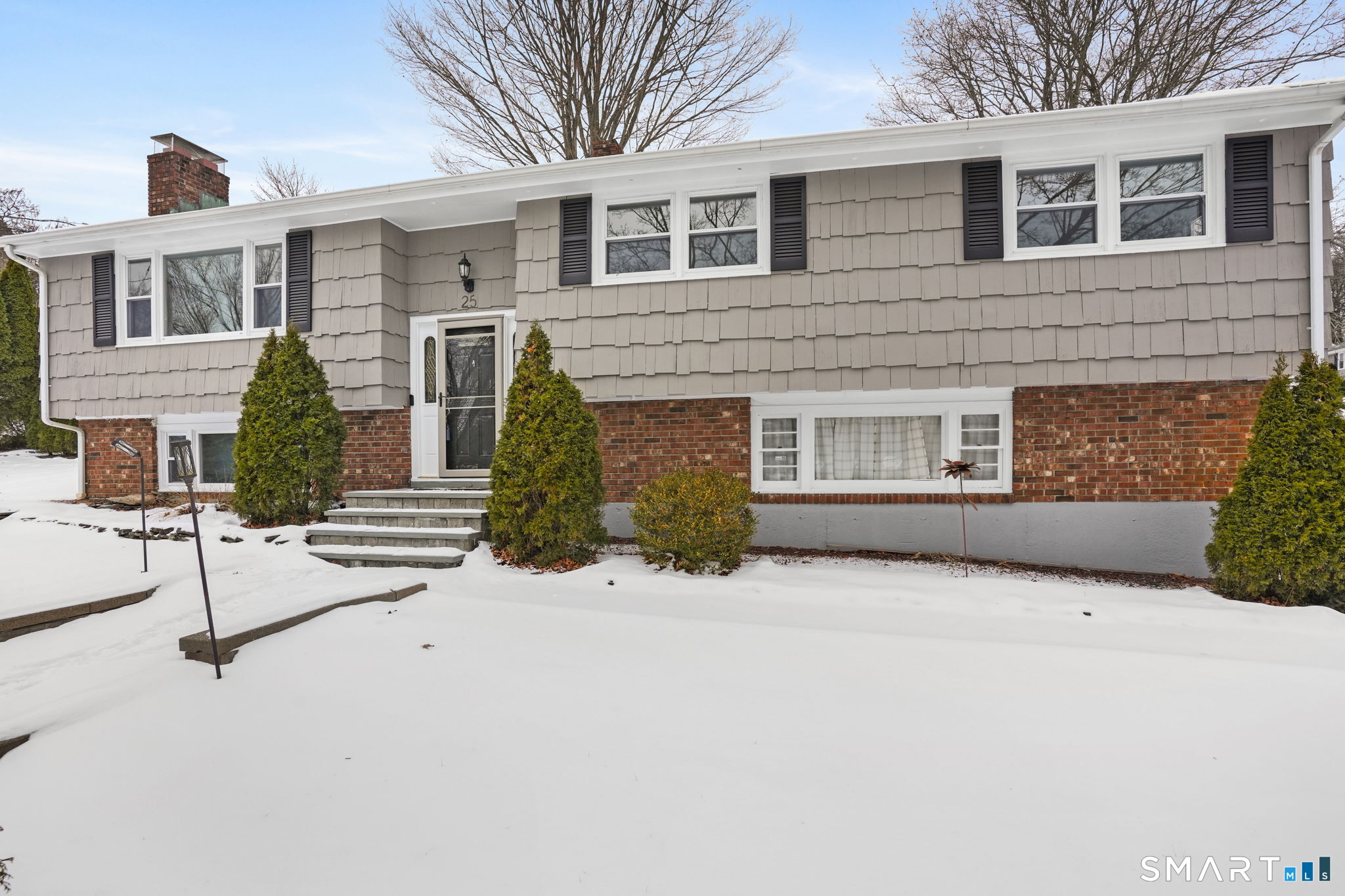 25 Fairchild Road, Stratford, CT 06614 | For Sale at $589,000