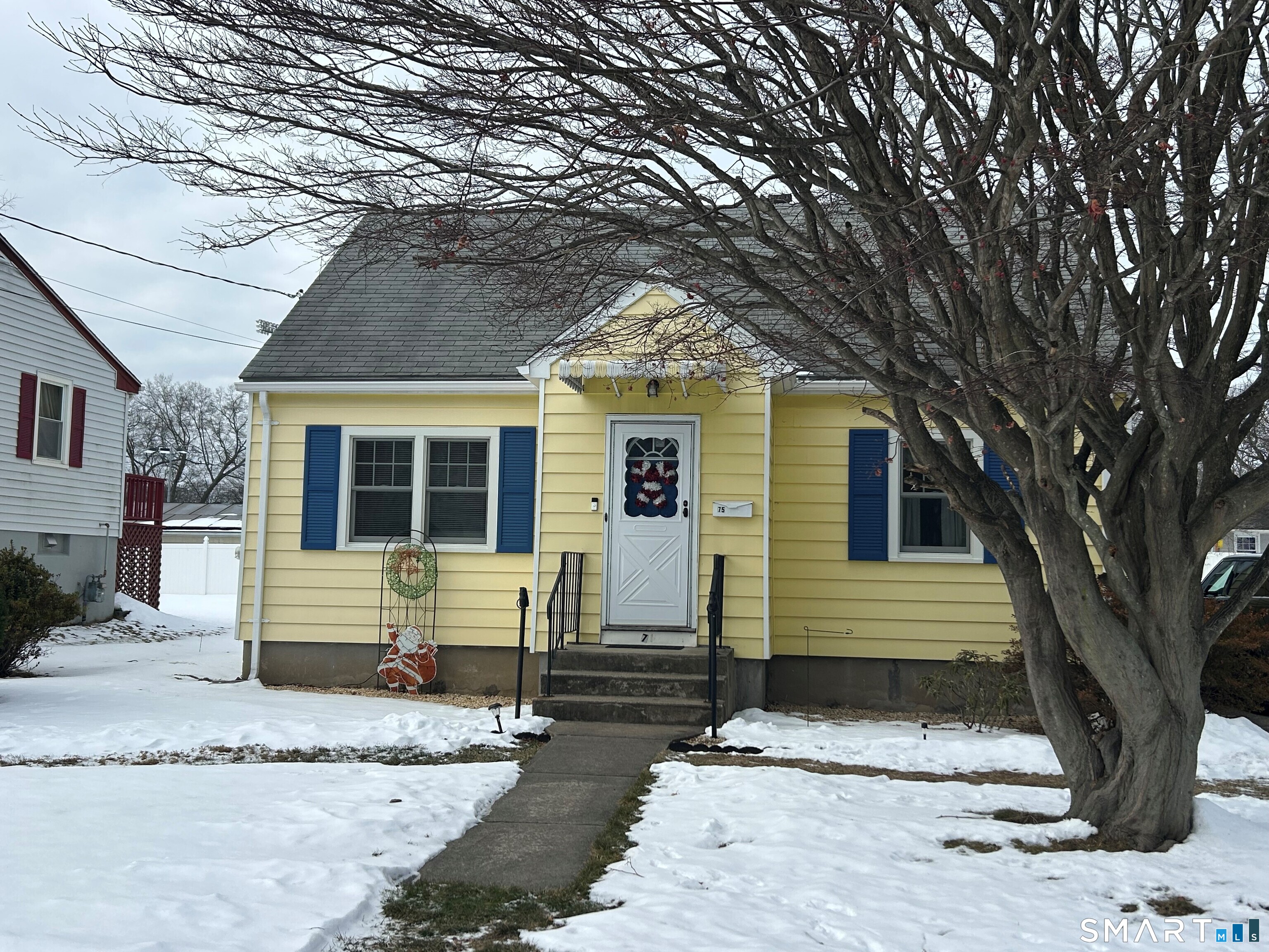 75 Osborne Street, Stratford, CT 06614 | For Sale at $399,900