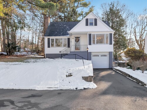  single family home for sale located at 9 Sunny Ridge Parkway, Trumbull, CT 06611