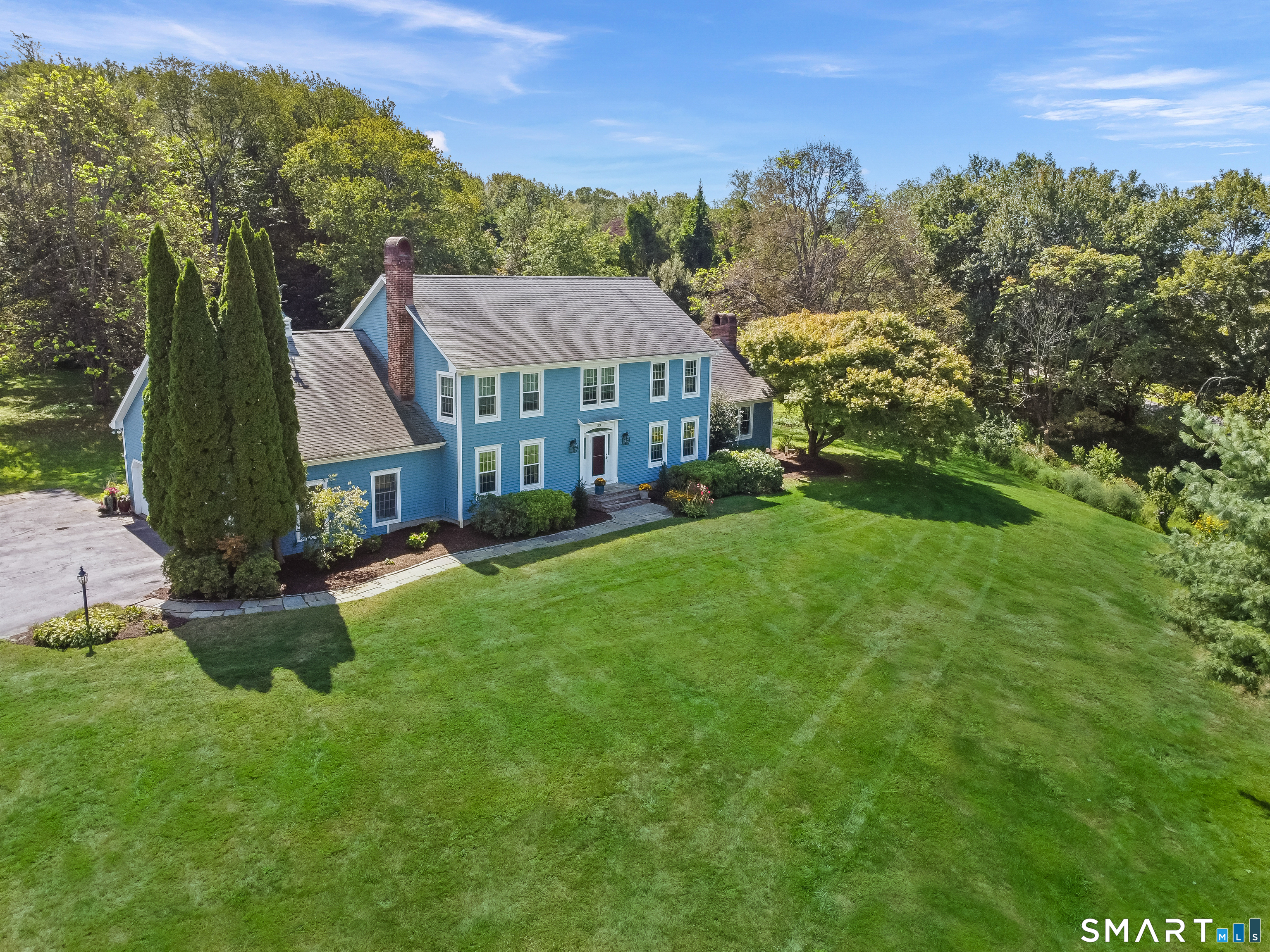 39 Platts Hill Road, Newtown, CT 06470 | For Sale at $989,000