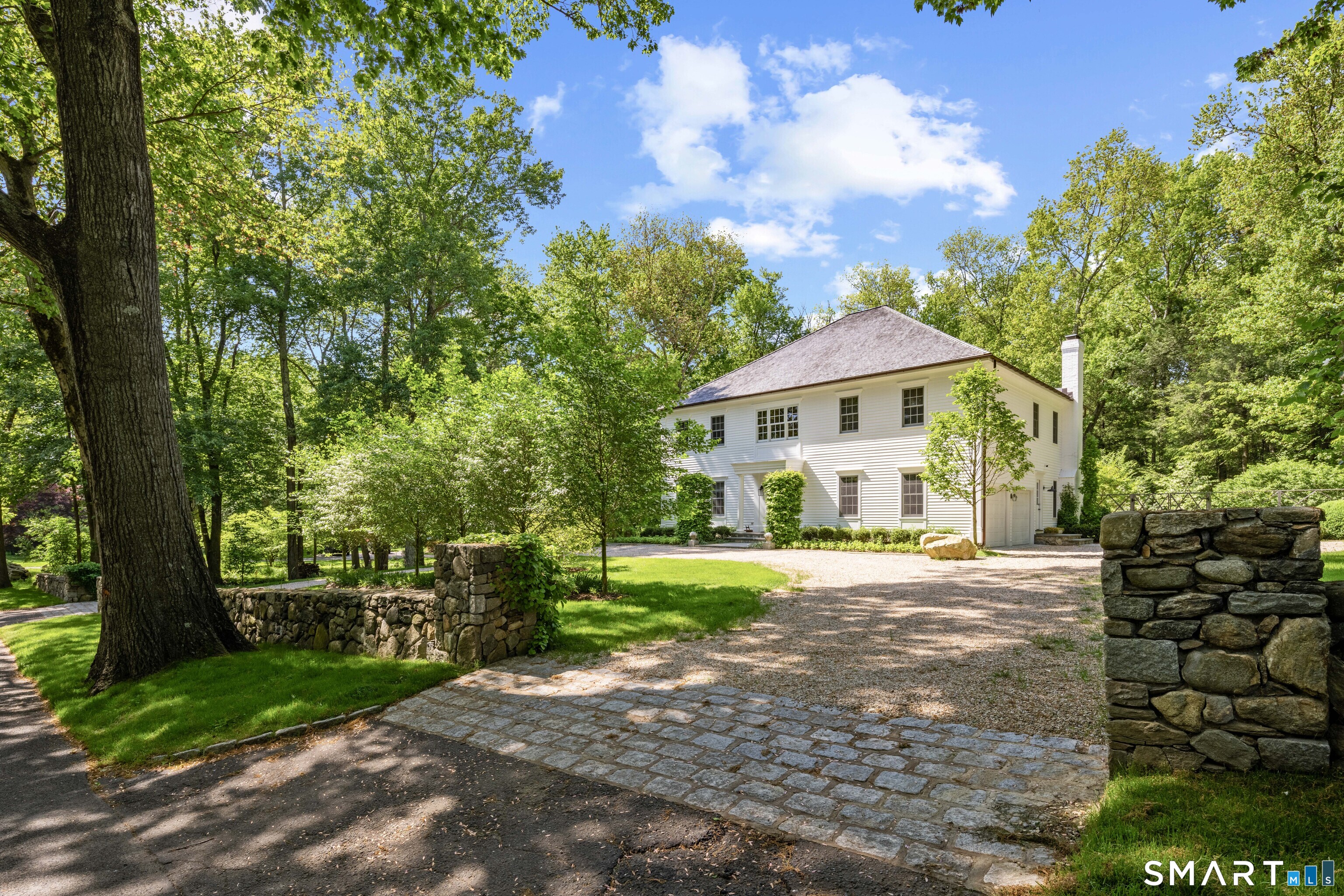 200 Long Meadow Road, Fairfield, CT 06824 | For Sale at $2,499,000