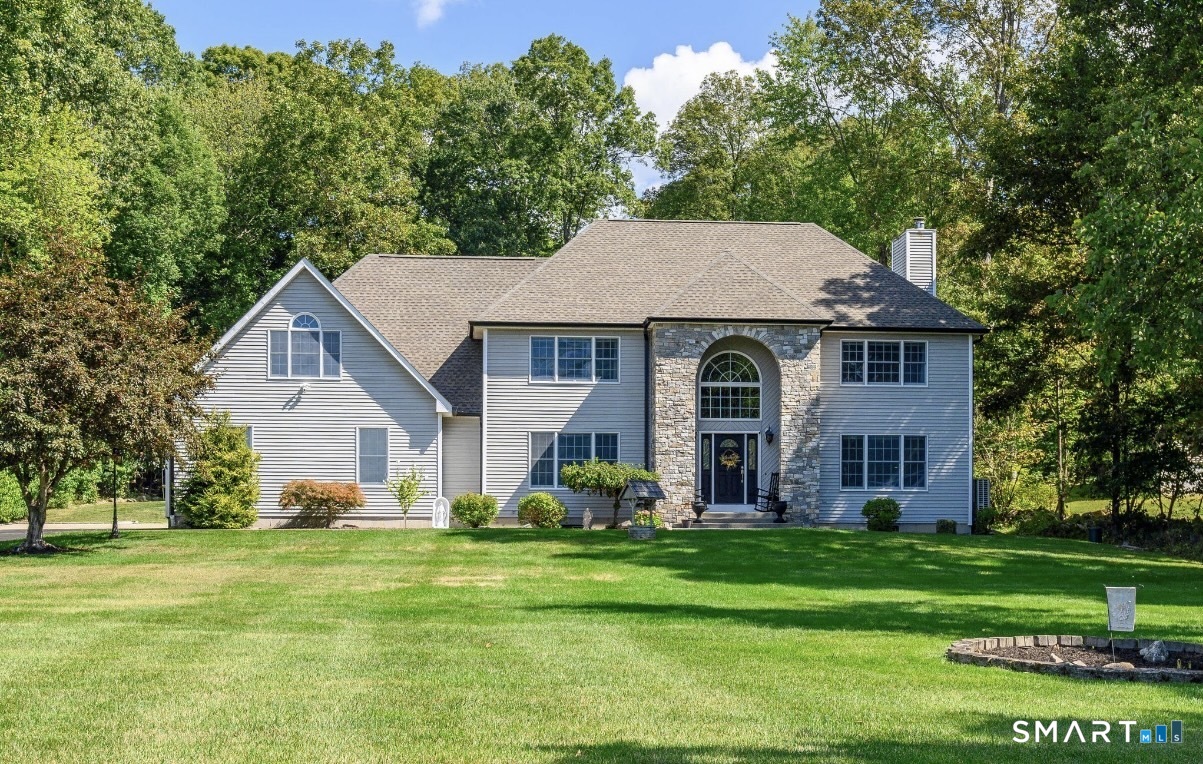 8 Woodridge Lane, New Fairfield, CT 06812 | For Sale at $1,050,000