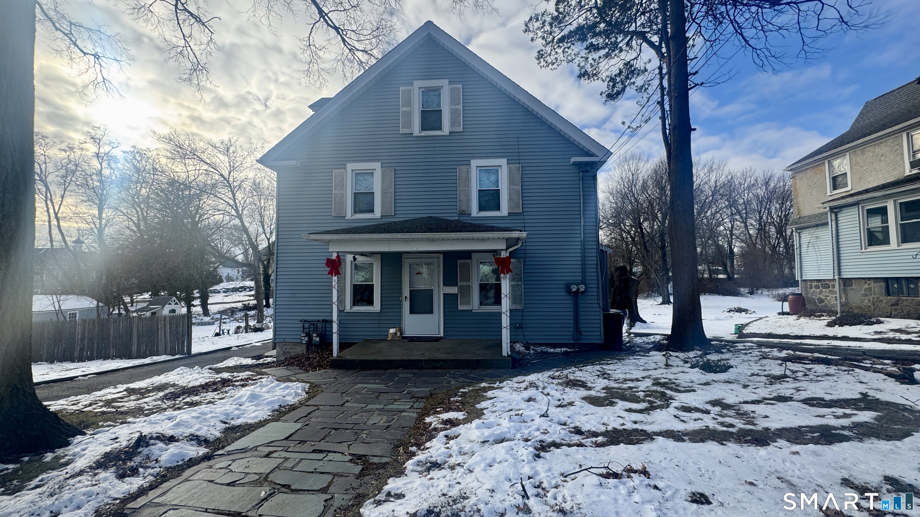 501 King Street, Stratford, CT 06614 | For Sale at $579,000