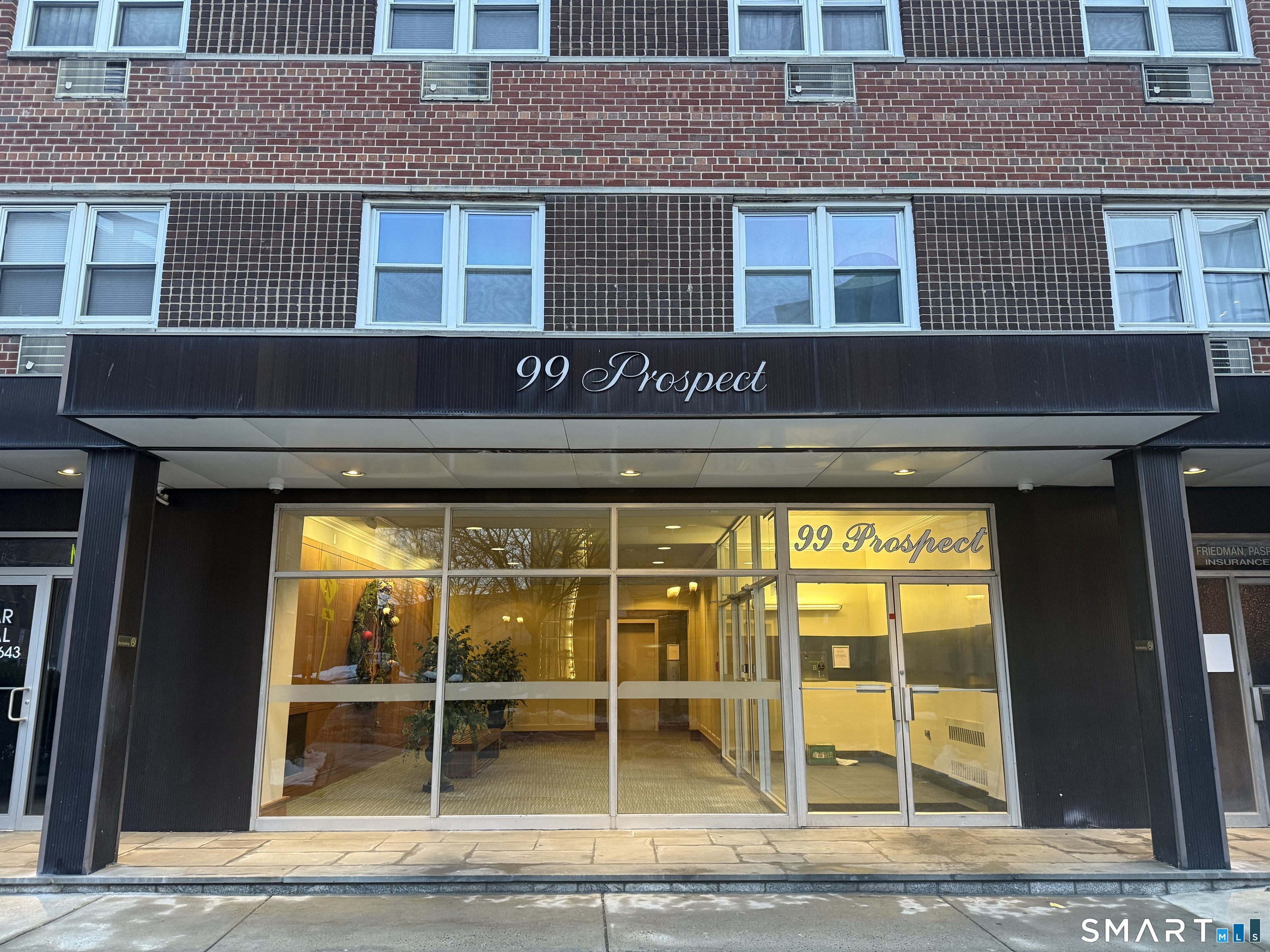 99 Prospect Street, apt 4d, Stamford, CT 06901 | For Sale at $249,000