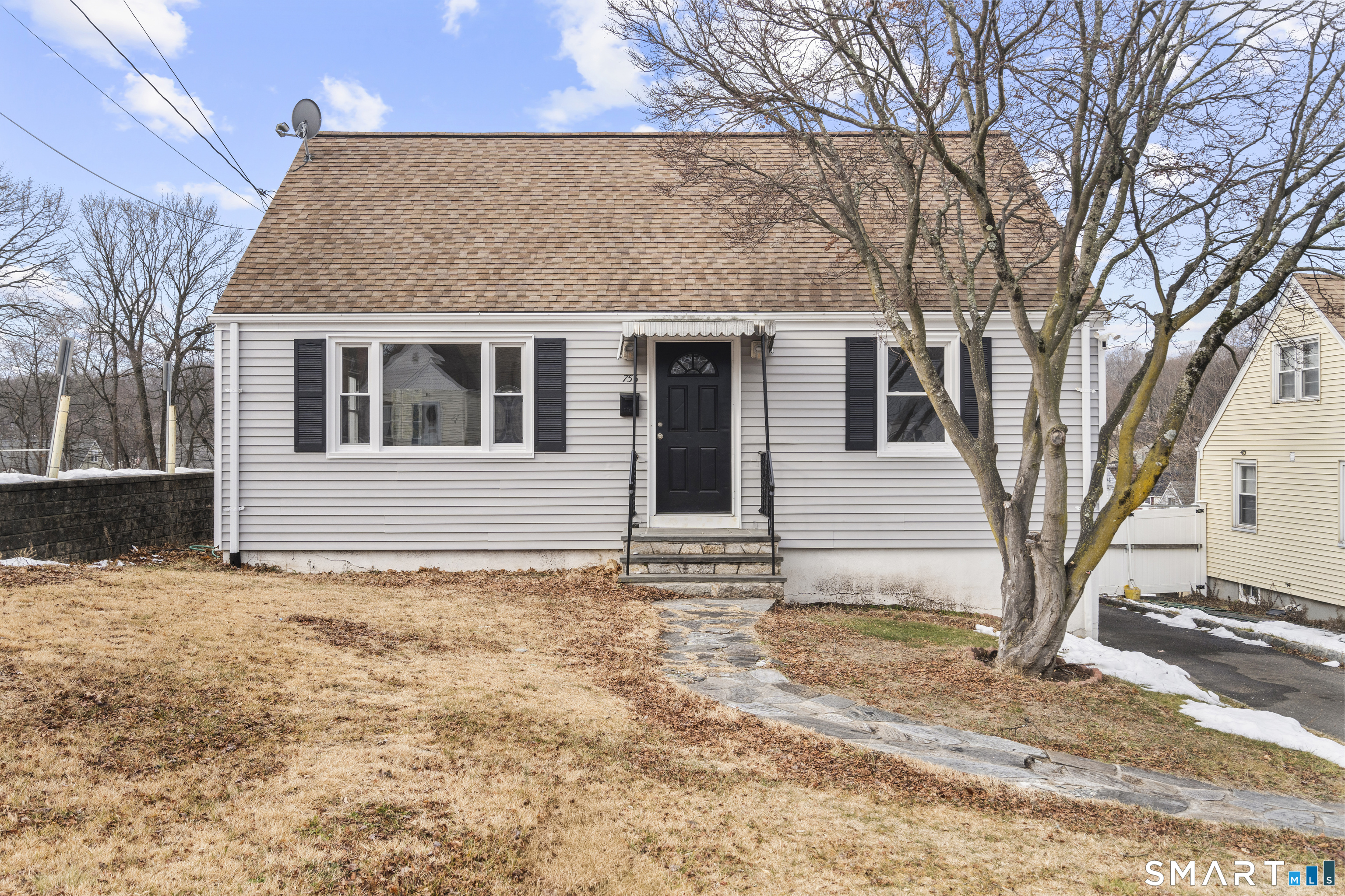 755 Old Town Road, Bridgeport, CT 06606 | For Sale at $475,000