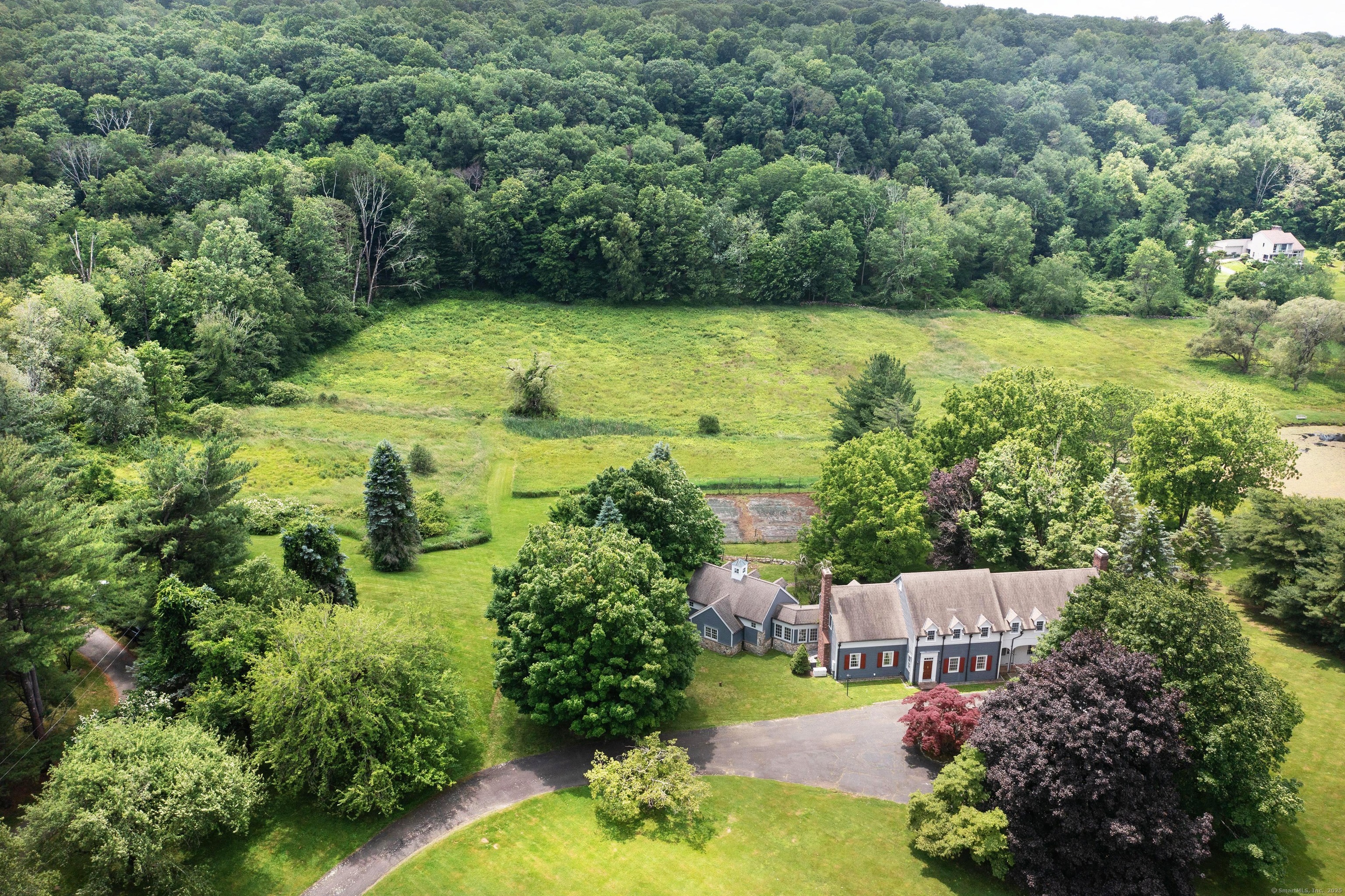 873 North Salem Road, Ridgefield, CT 06877 | For Sale at $1,675,000