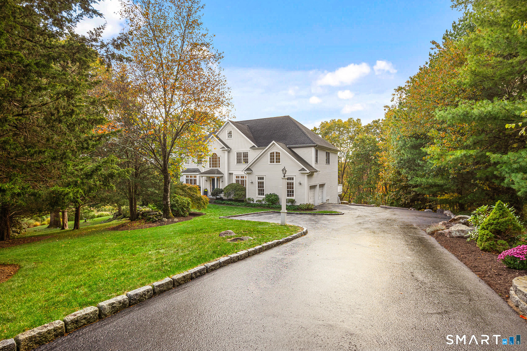 381 Chestnut Hill Road, Norwalk, CT 06851 | For Sale at $1,150,000