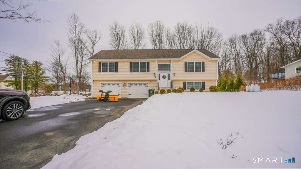 2 Kevin Drive, Danbury, CT 06811 | For Sale at $695,000