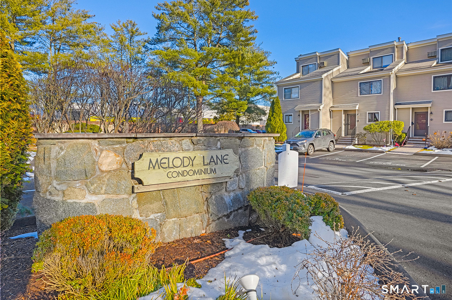 288 Melody Lane, Fairfield, CT 06824 | For Sale at $445,000