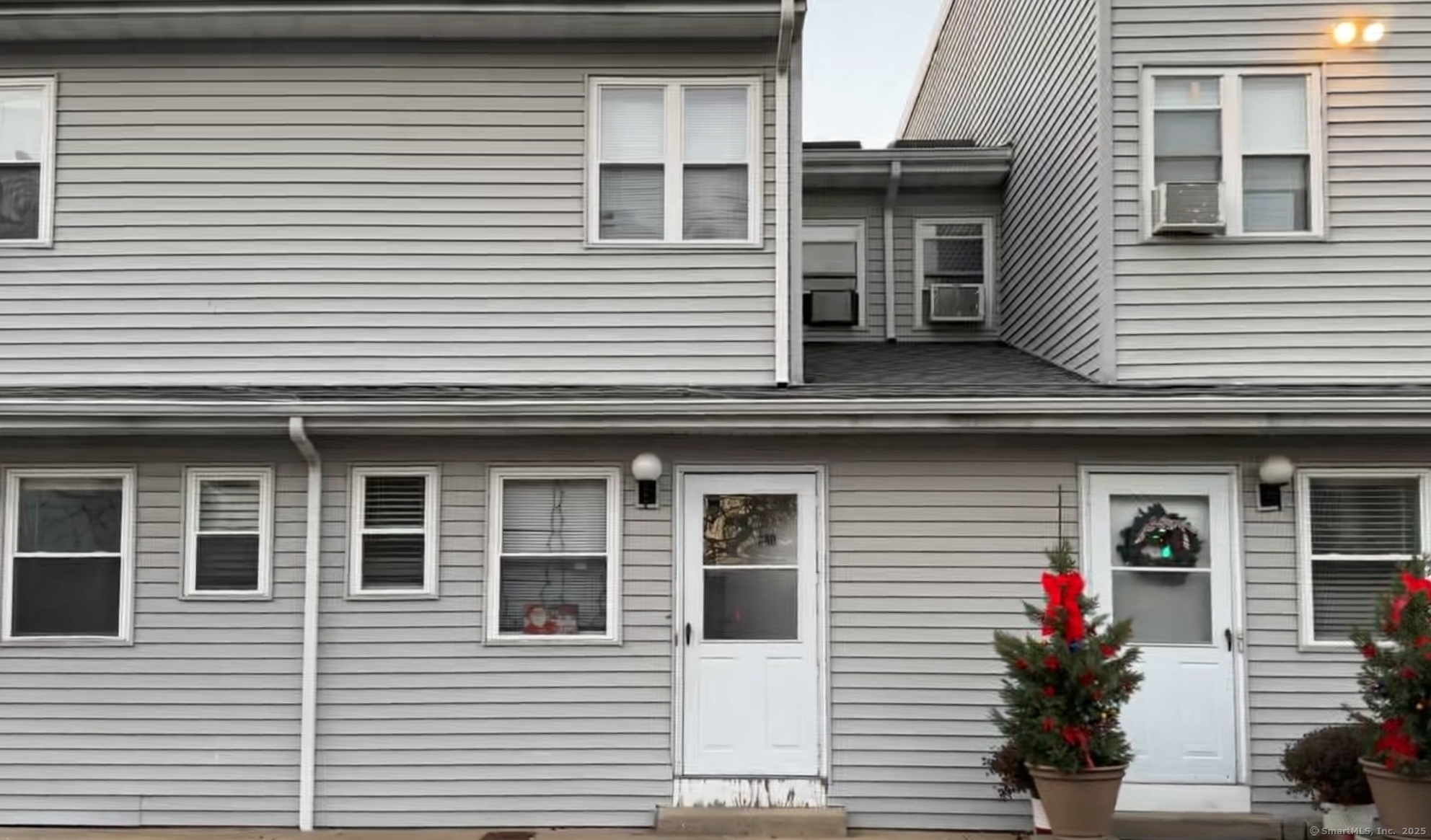 28 Linden Place, 4, Stamford, CT 06902 | For Sale at $499,900