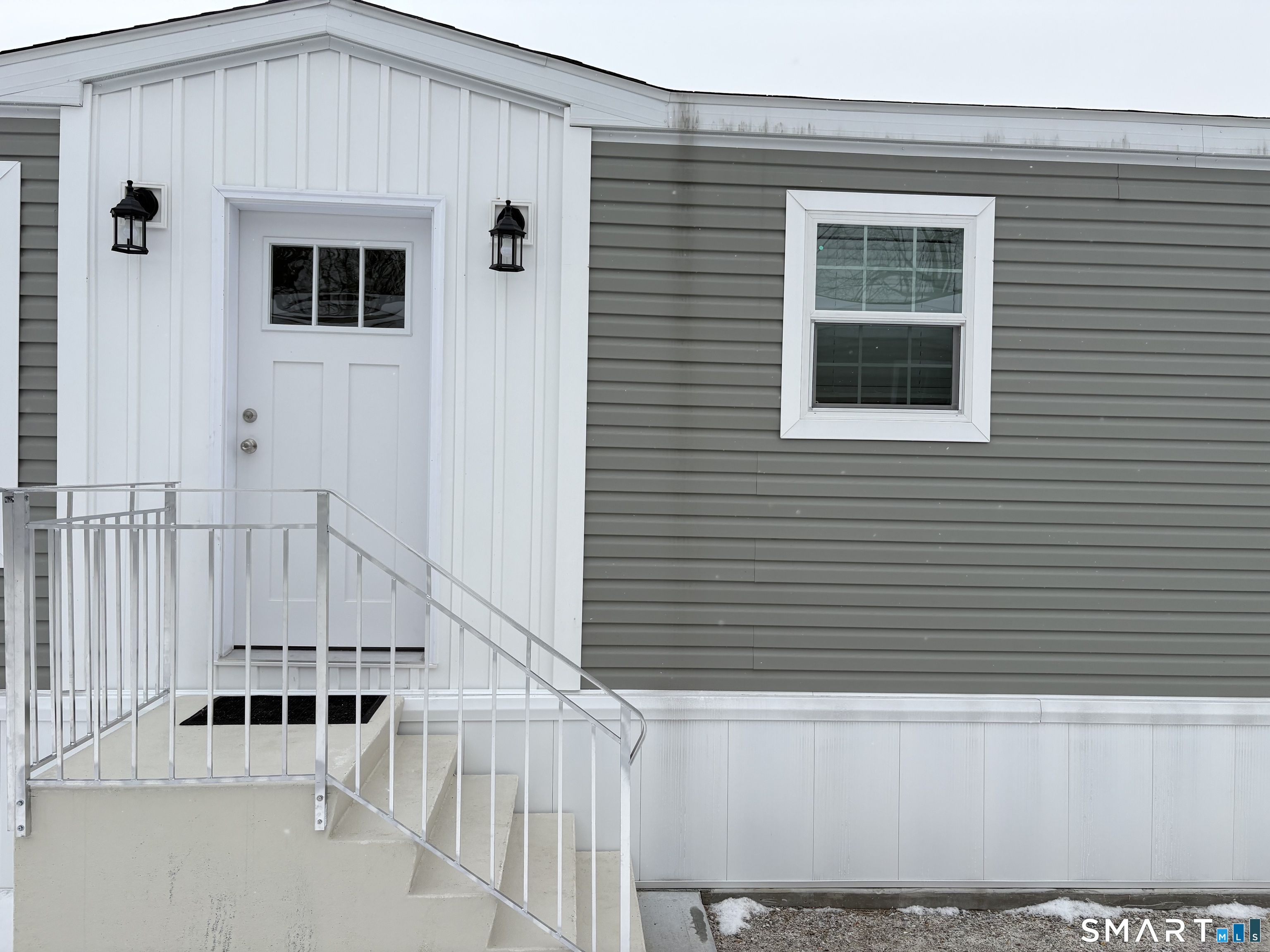 46 Kenosia Avenue, 26, Danbury, CT 06810 | For Sale at $175,000