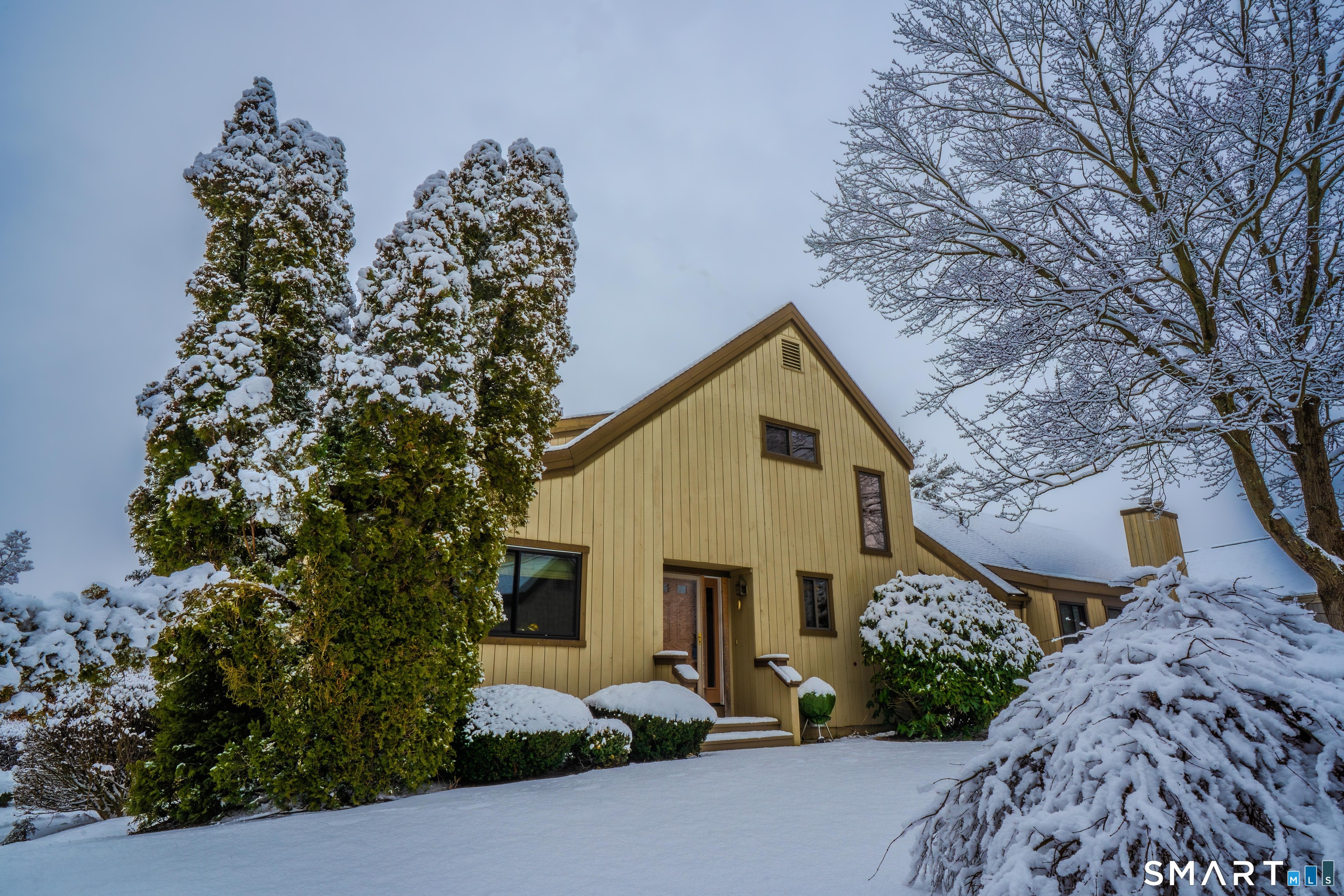 635 North Trail, b, Stratford, CT 06614 | For Sale at $420,000