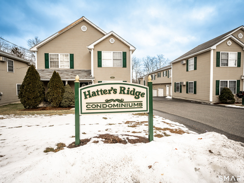  condo home for sale located at 65 Sheridan Street, apt 11, Danbury, CT 06810