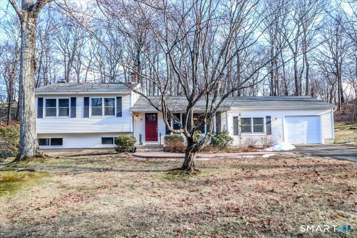 8 Summit Lane, Ridgefield, CT 06877 | For Sale at $719,000