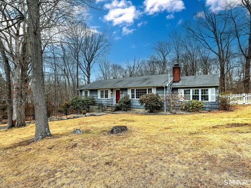  single family home for sale located at 15 North Street, Shelton, CT 06484