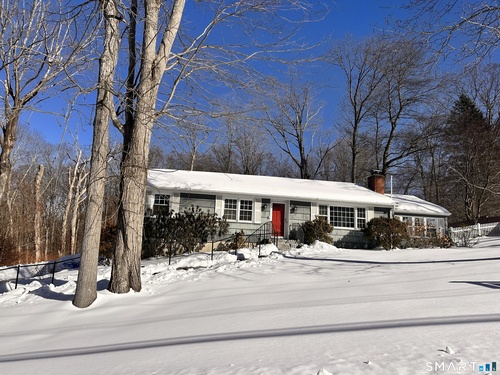 single family home for sale located at 15 North Street, Shelton, CT 06484